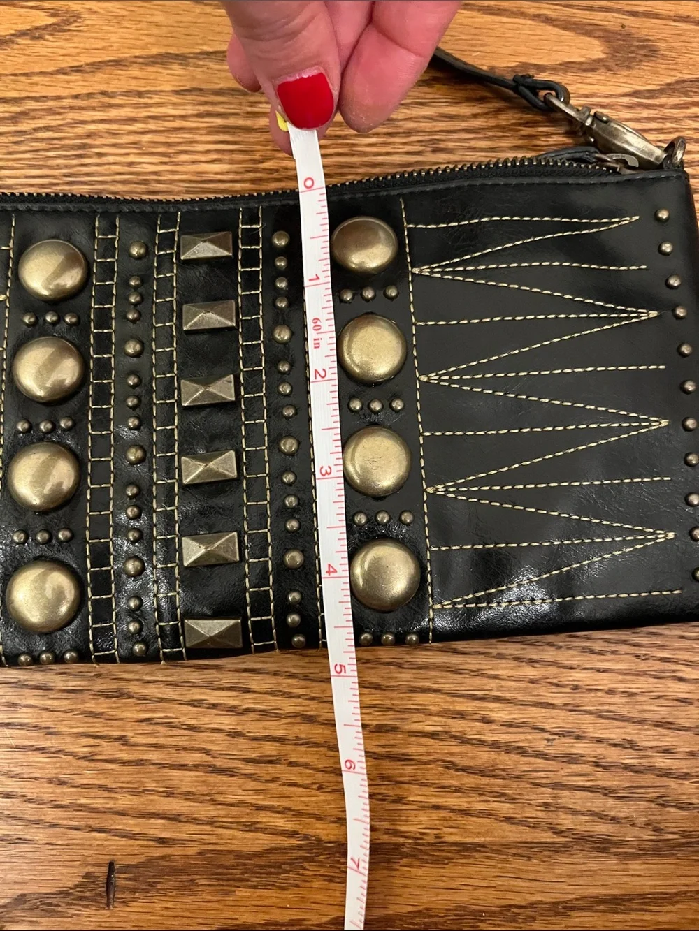 BCBGMaxAzria guc some